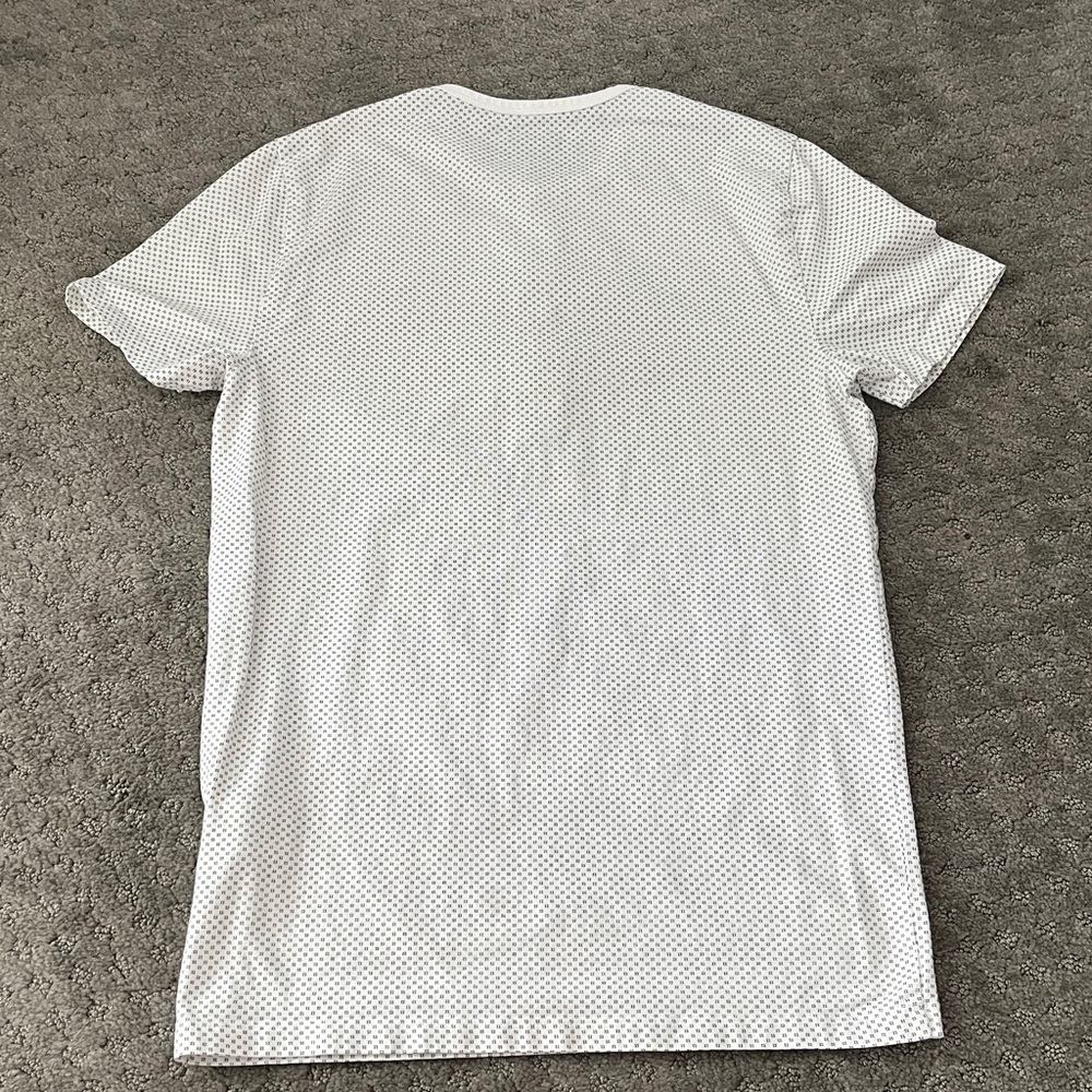 Express Tee - Picture 2 of 4